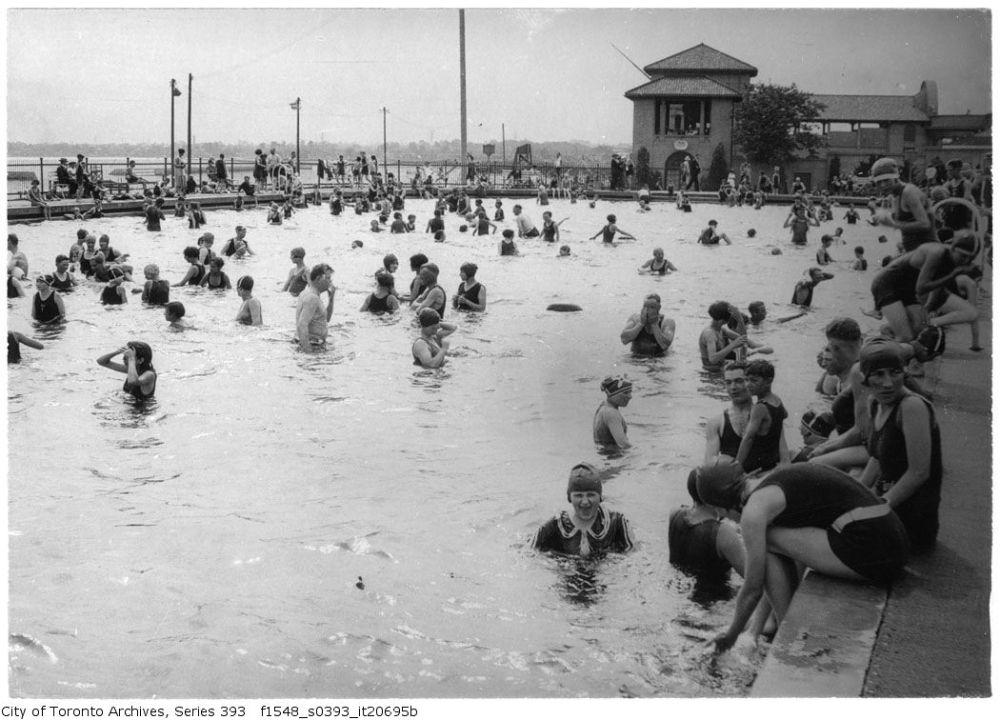 Sunnyside - heated swimming pool July 24 1926